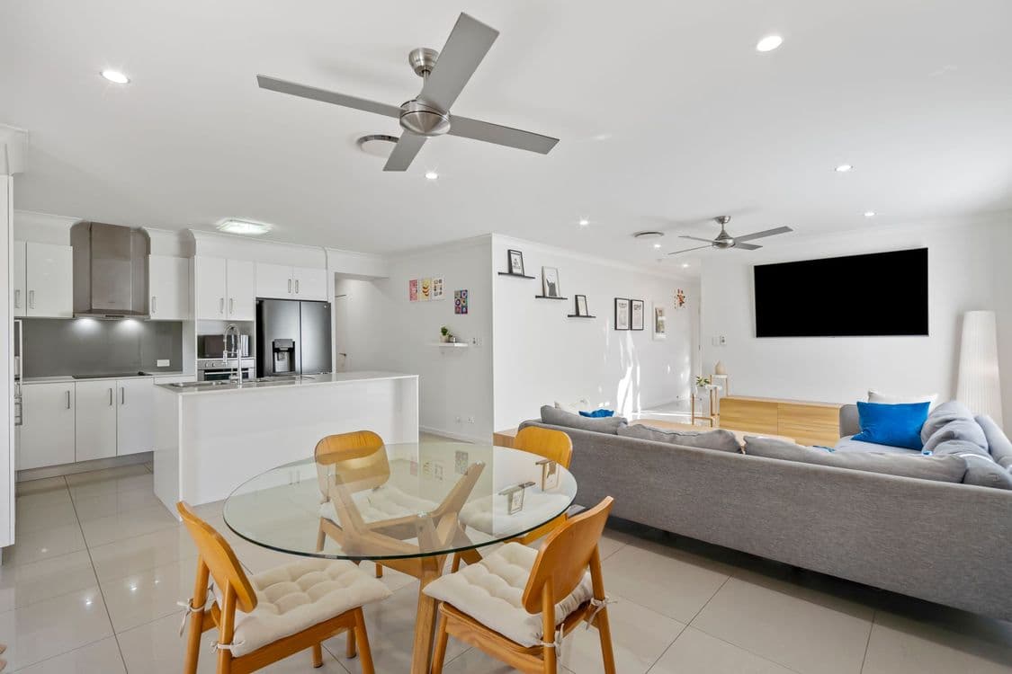 18 Valance Street, OXLEY, QLD 4075, Oxley - Thumbnail 3