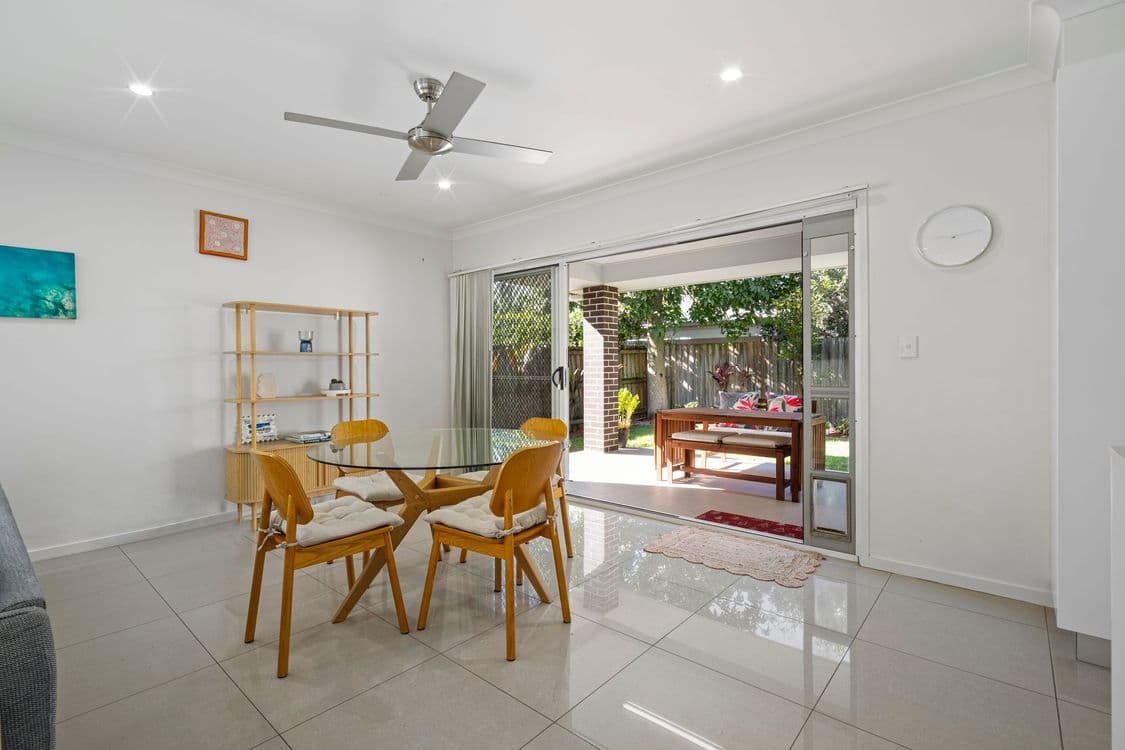 18 Valance Street, OXLEY, QLD 4075, Oxley - Thumbnail 5
