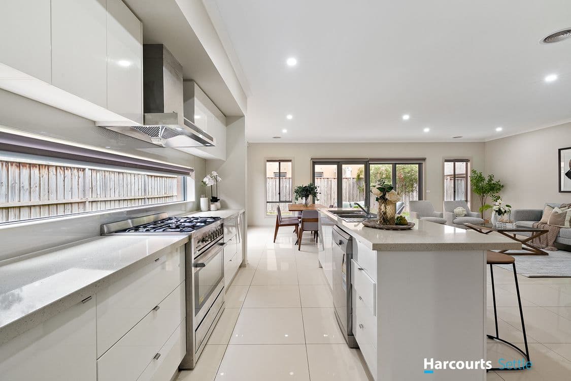 216 Clarendon Drive, KEYSBOROUGH, VIC 3173, Keysborough - Thumbnail 5