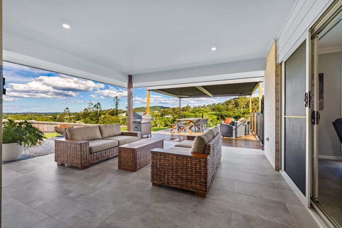 24 Walters Way, CHATSWORTH, QLD 4570, Chatsworth - Thumbnail 2