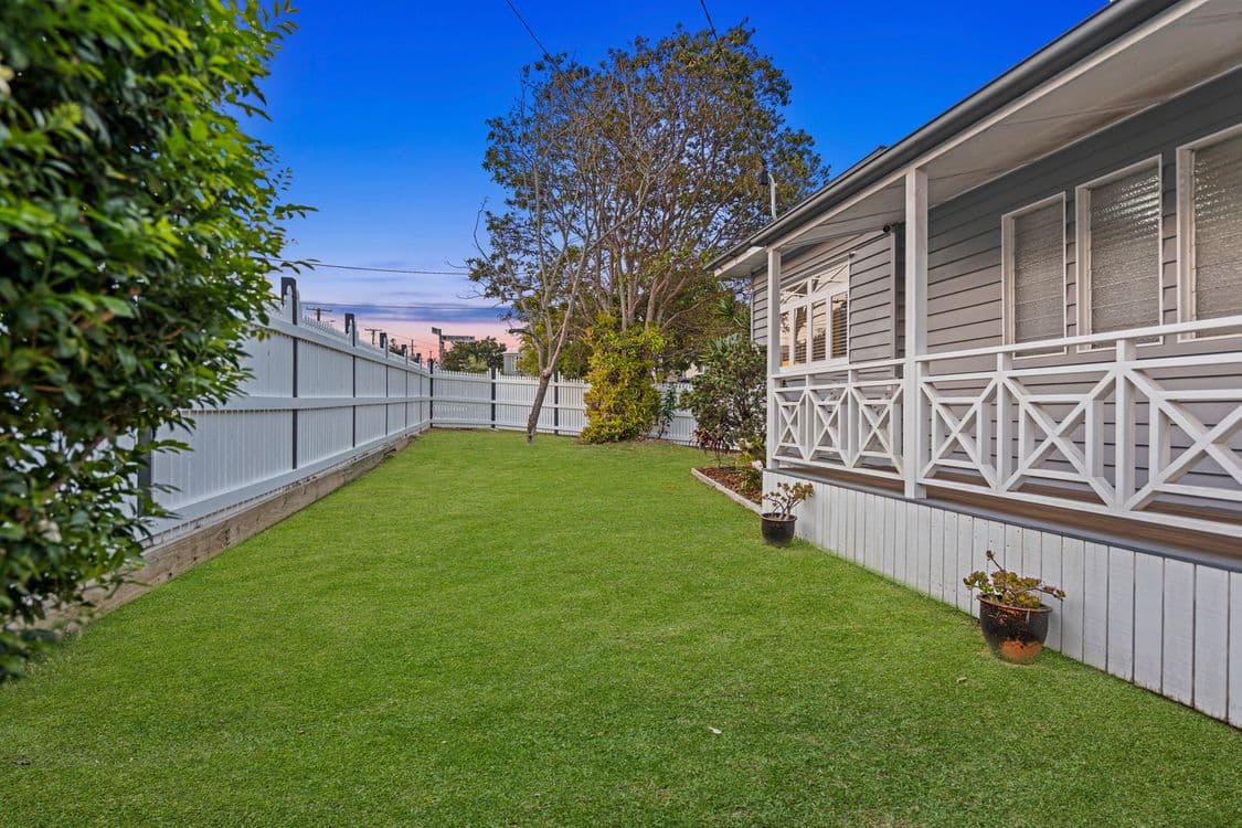 3 Killarney Avenue, MANLY WEST, QLD 4179, Manly West - Thumbnail 3
