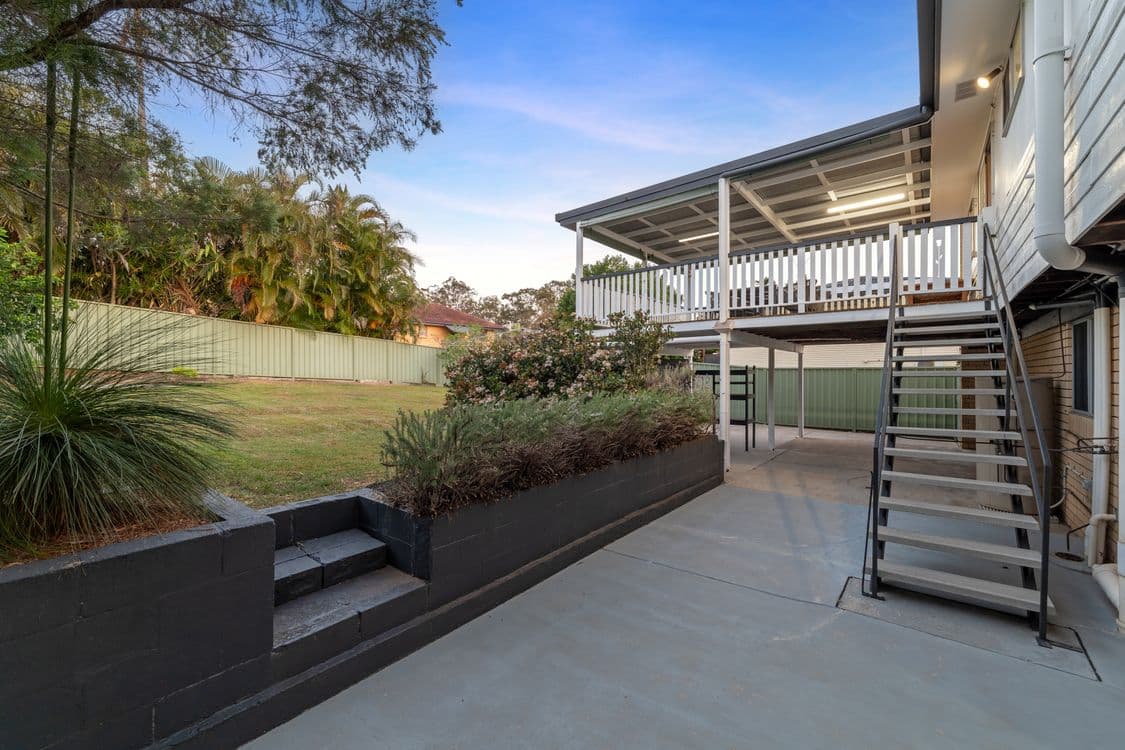 35 Dunbil Avenue, FERNY HILLS, QLD 4055, Ferny Hills - Thumbnail 2