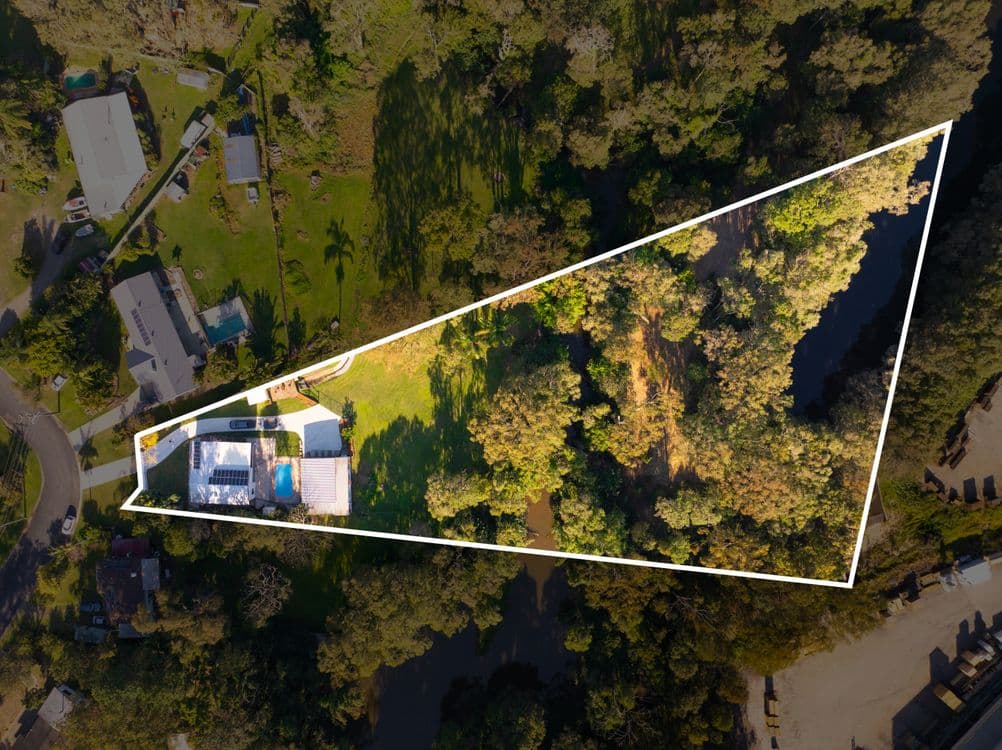 14 Warren Crescent, DECEPTION BAY, QLD 4508, Deception Bay - Thumbnail 2