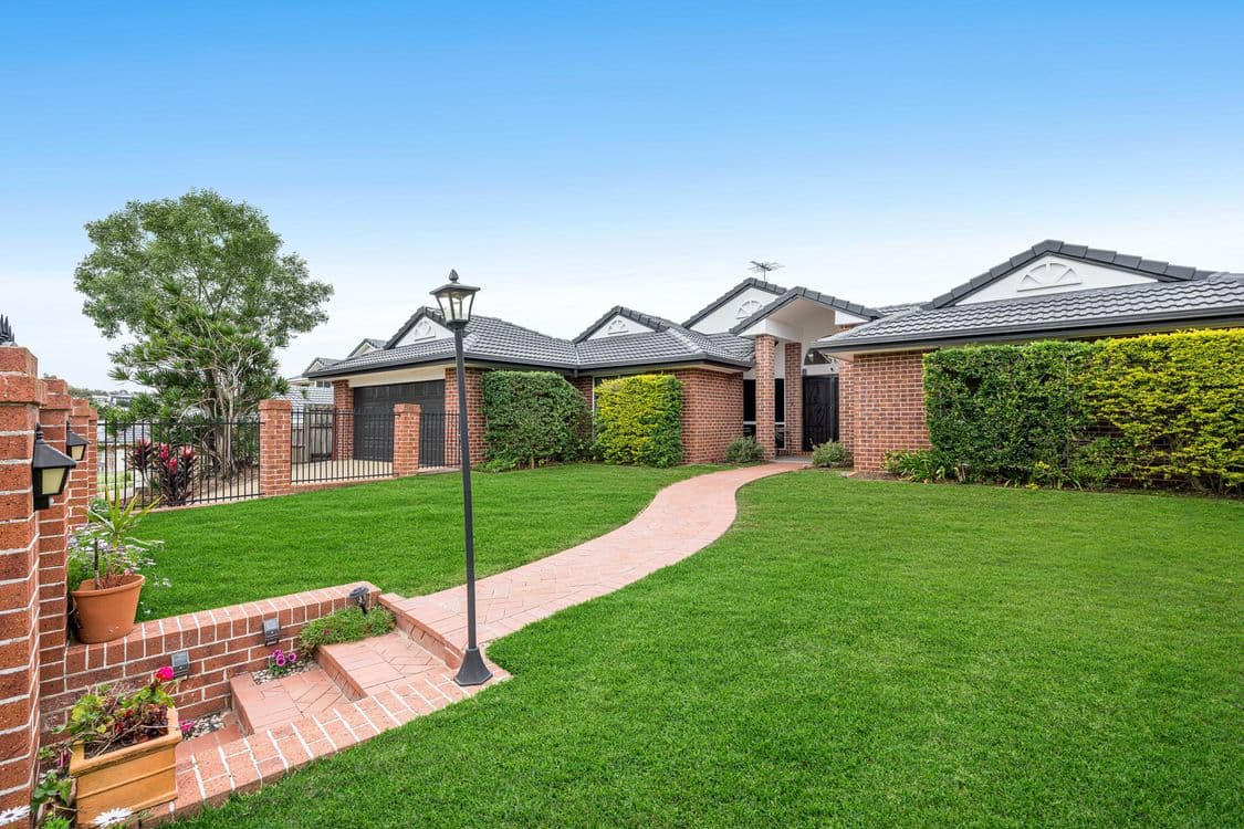 59 Holborn Crescent, CARINDALE, QLD 4152, Carindale - Thumbnail 3