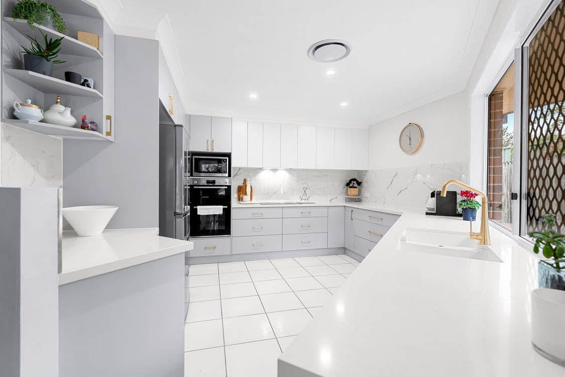 59 Holborn Crescent, CARINDALE, QLD 4152, Carindale - Thumbnail 4