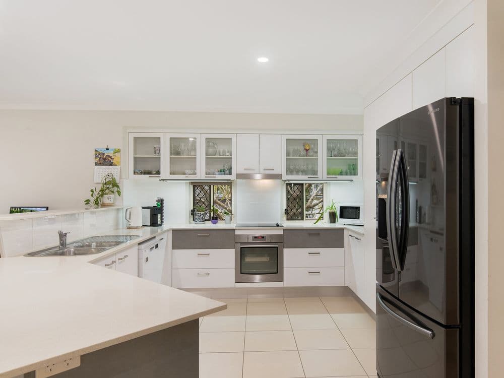 1 Malouf Place, MAUDSLAND, QLD 4210, Maudsland - Thumbnail 8