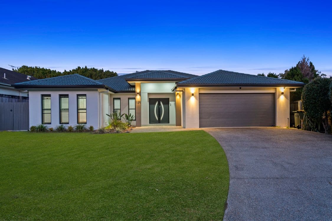 104 Rowland Avenue, WAKERLEY, QLD 4154, Wakerley - Image 1