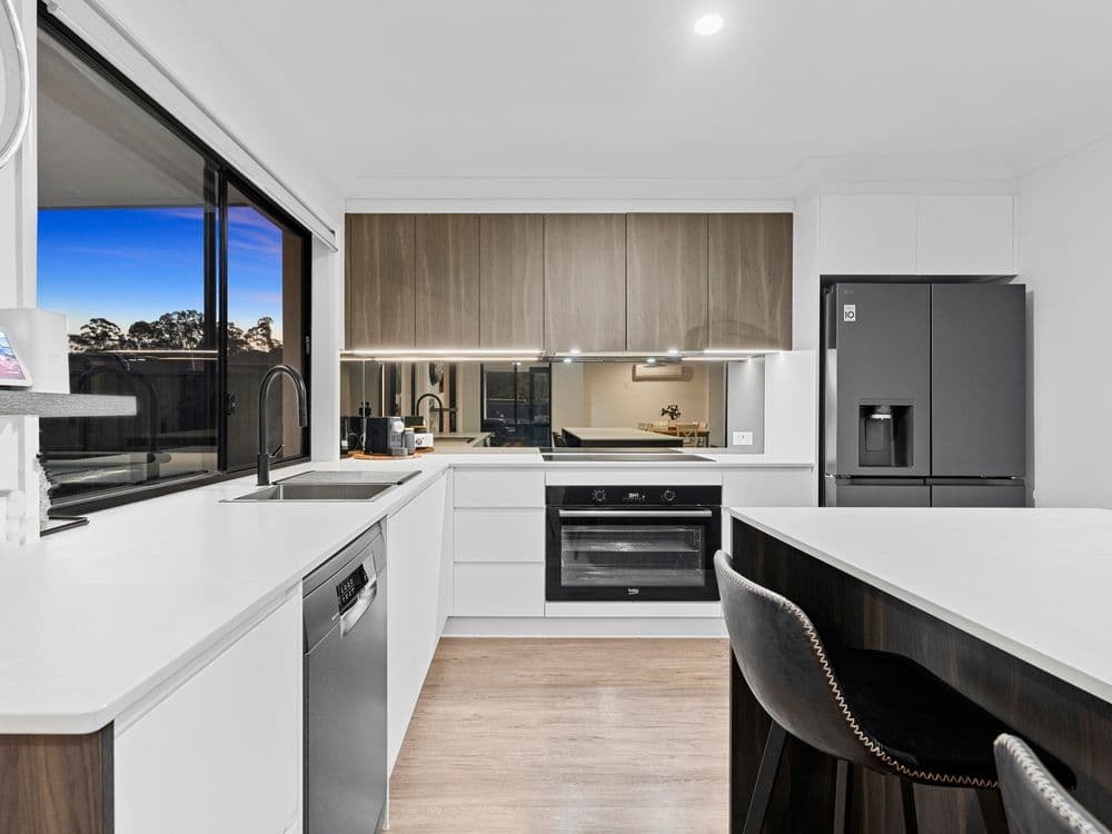 2 Rix Drive, UPPER COOMERA, QLD 4209, Upper Coomera - Thumbnail 4