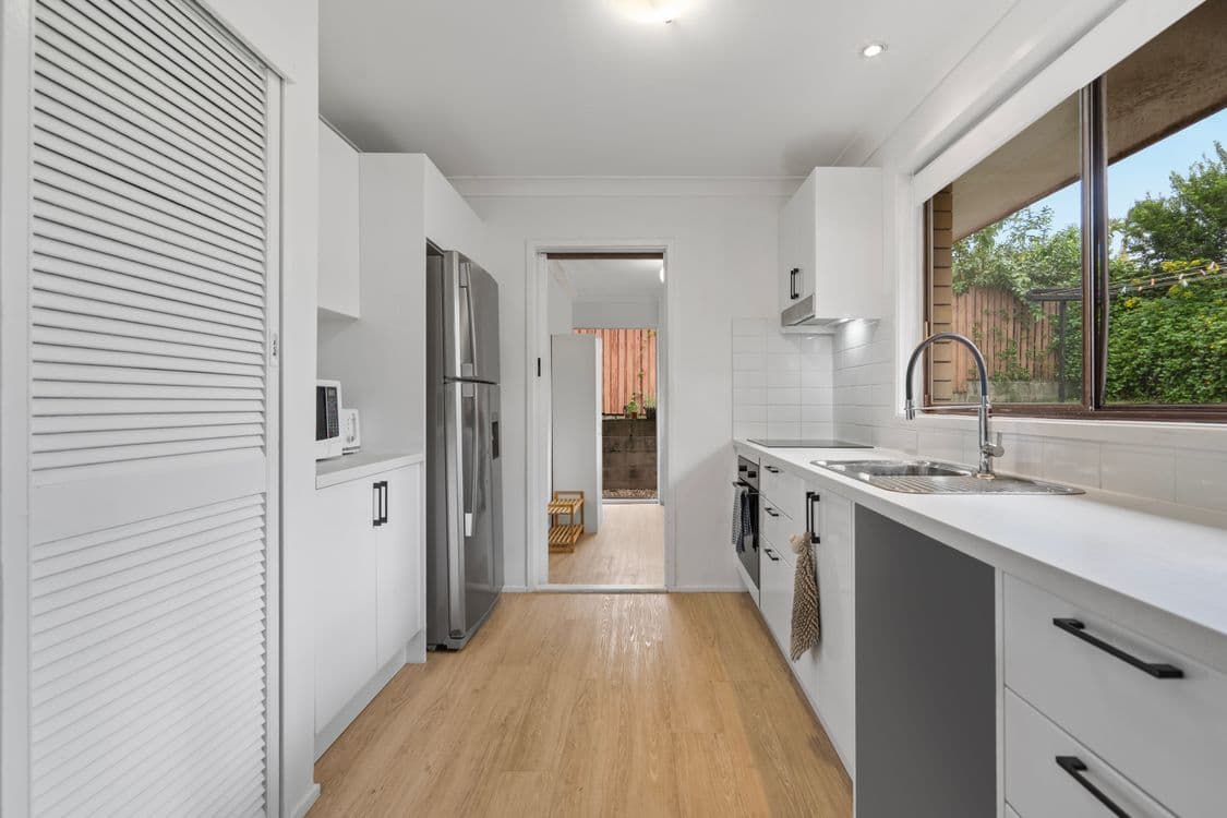 16 Jarmo Crescent, SOUTHPORT, QLD 4215, Southport - Thumbnail 4