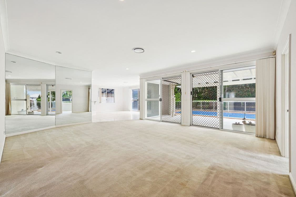53 Santa Cruz Boulevard, Clear Island Waters, QLD 4226, Clear Island Waters - Thumbnail 7