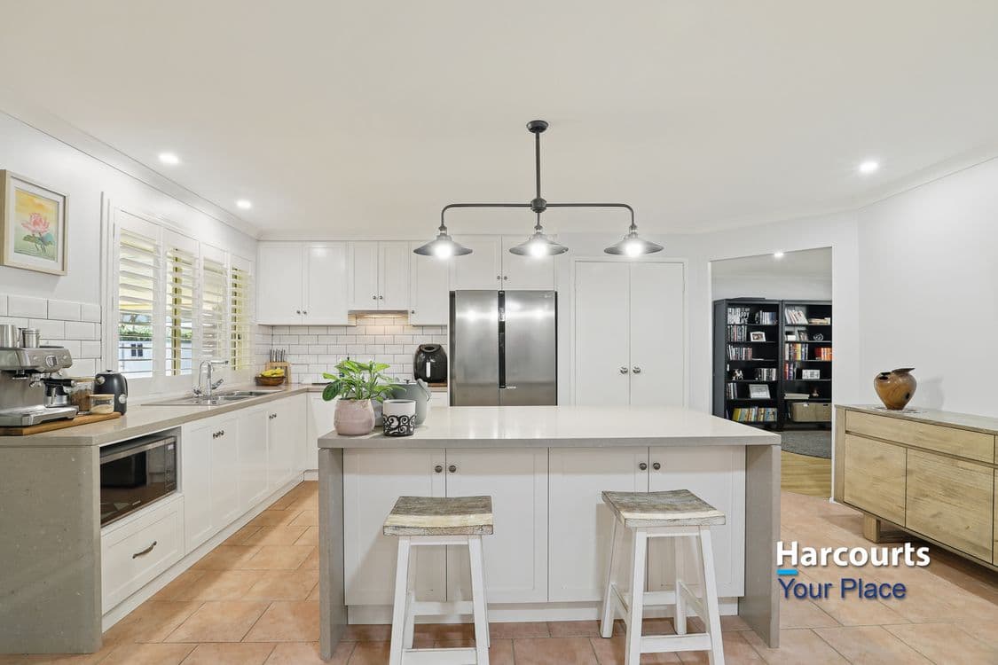 55 Samantha Crescent, GLENDENNING, NSW 2761, Glendenning - Thumbnail 5