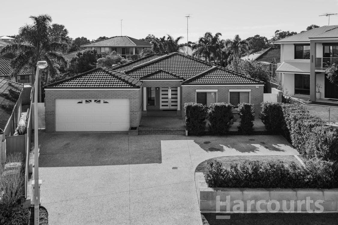 8 Poivre Place, SAN REMO, WA 6210, San Remo - Image 1