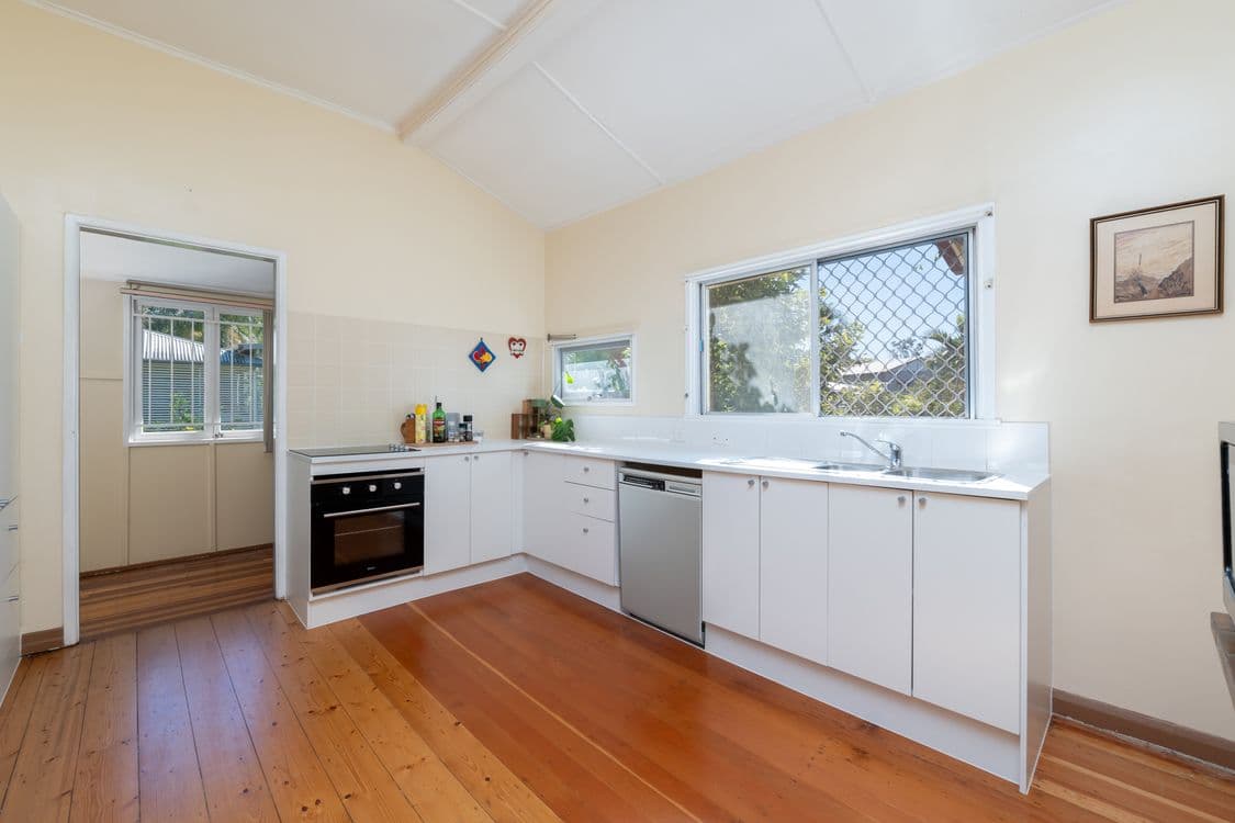 8 Frobisher Street, ASHGROVE, QLD 4060, Ashgrove - Thumbnail 6