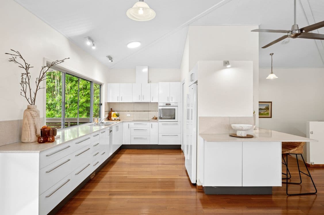 181 Lake Weyba Drive, NOOSAVILLE, QLD 4566, Noosaville - Thumbnail 4