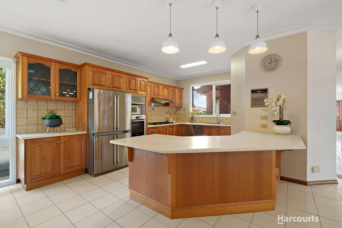 10 Ashton Rise, DONCASTER EAST, VIC 3109, Doncaster East - Thumbnail 3