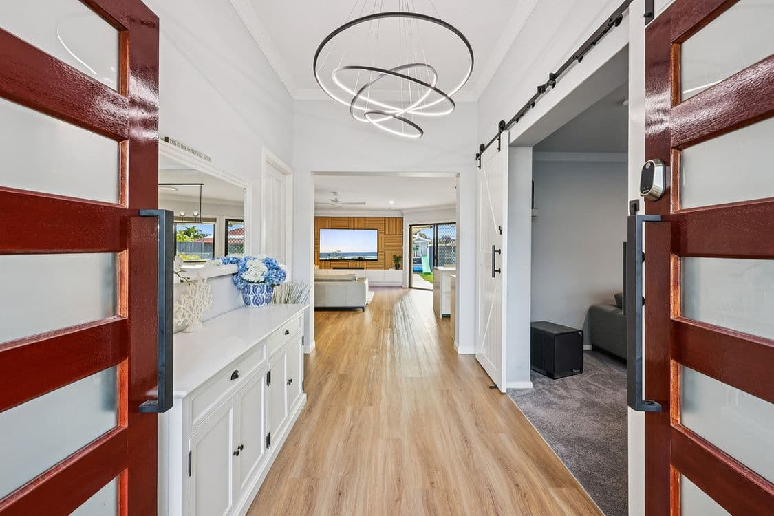 18 Eugenia Circuit, Robina, QLD 4226, Robina - Thumbnail 2