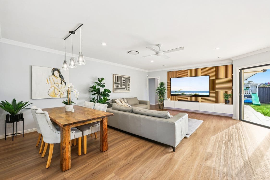 18 Eugenia Circuit, Robina, QLD 4226, Robina - Thumbnail 4