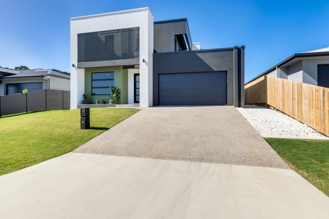 47 Emma Drive, RICHMOND, QLD 4740, Richmond - Thumbnail 2