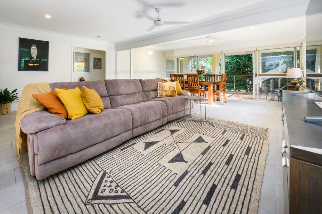 33 Riaweena Street, THE GAP, QLD 4061, The Gap - Thumbnail 2