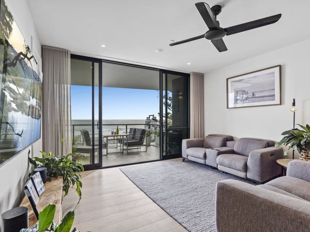 1702/1328 Gold Coast Highway, Palm Beach, QLD 4221, Palm Beach - Thumbnail 3