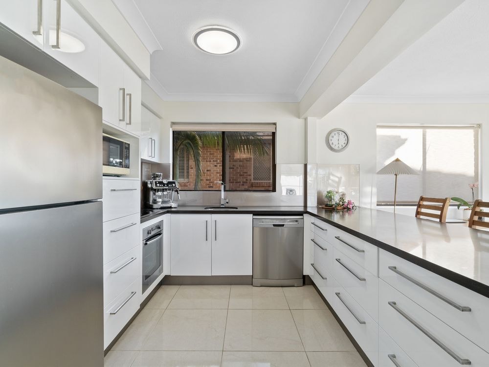 3/18 Murlong Crescent, Palm Beach, QLD 4221, Palm Beach - Thumbnail 4