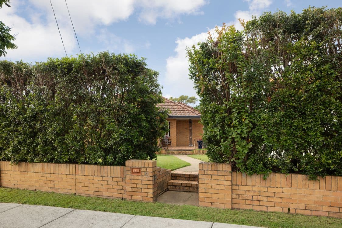 27 Dawn Street, KEDRON, QLD 4031, Kedron - Image 1