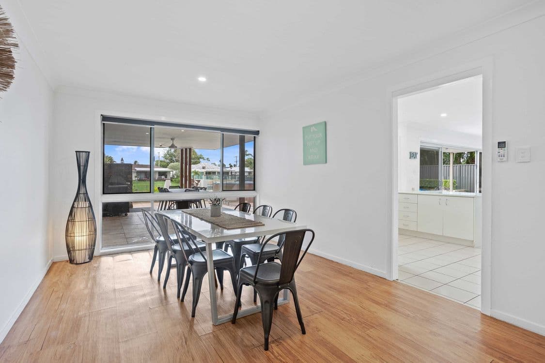 17 Maureen Court, Broadbeach Waters, QLD 4218, Broadbeach Waters - Thumbnail 7