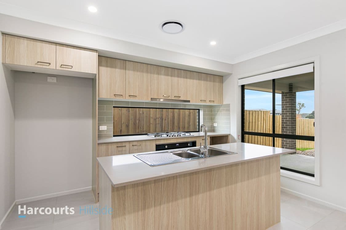 3 Burranah Street, ROUSE HILL, NSW 2155, Rouse Hill - Thumbnail 2