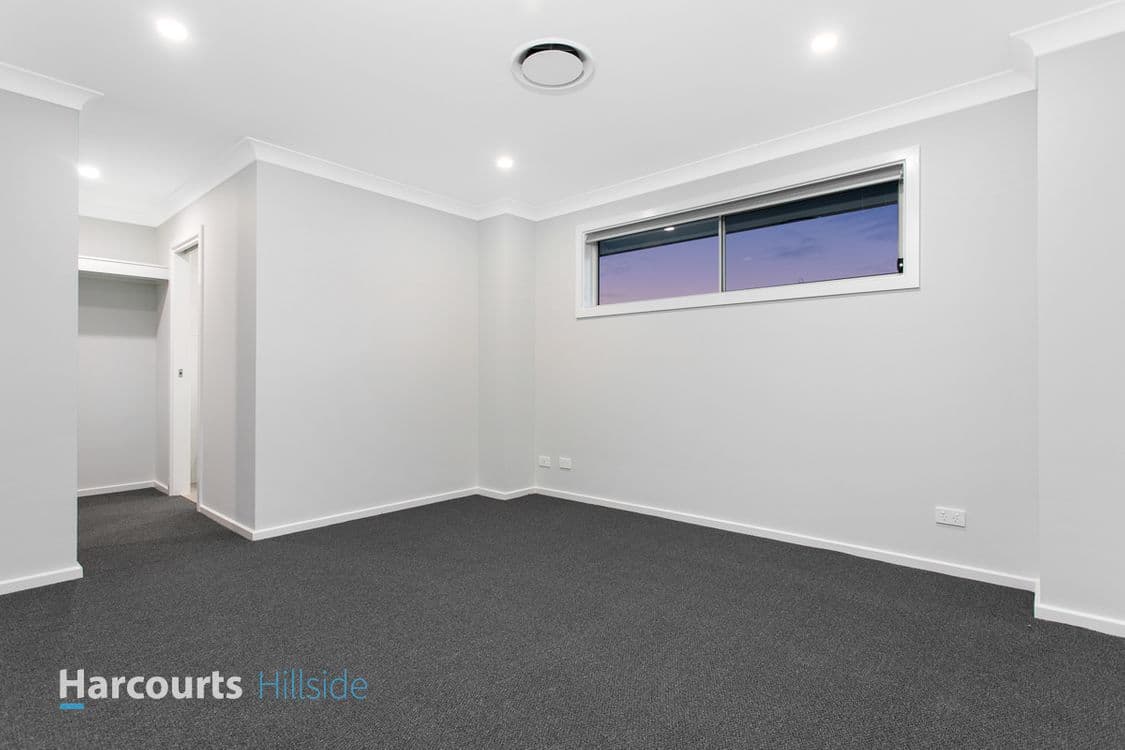 7 Burranah Street, ROUSE HILL, NSW 2155, Rouse Hill - Thumbnail 5
