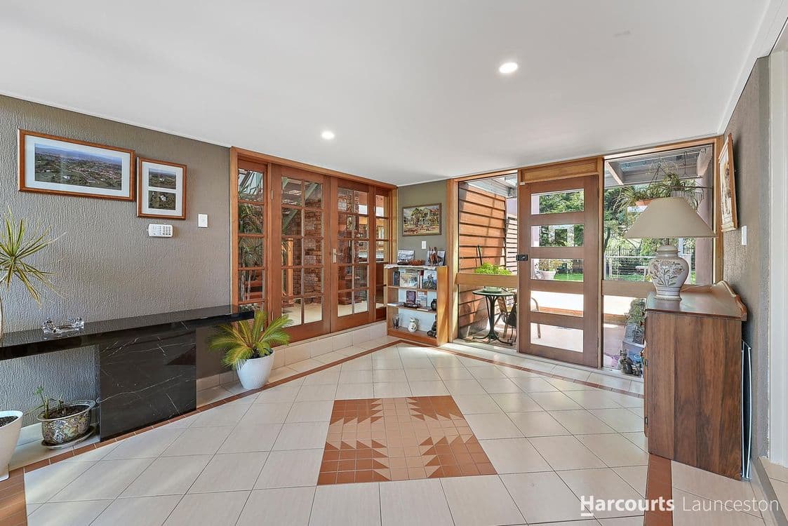 15 Mountain View Crescent, GRINDELWALD, TAS 7277, Grindelwald - Thumbnail 2