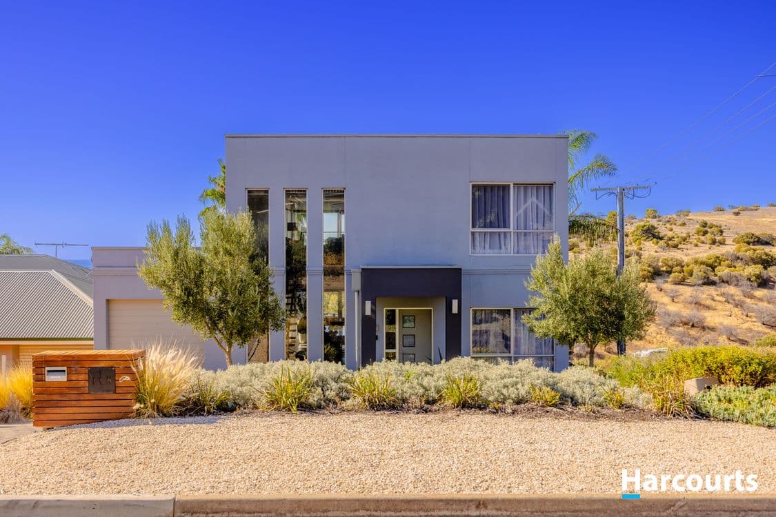 10 Cadna Street, HALLETT COVE, SA 5158, Hallett Cove - Thumbnail 2