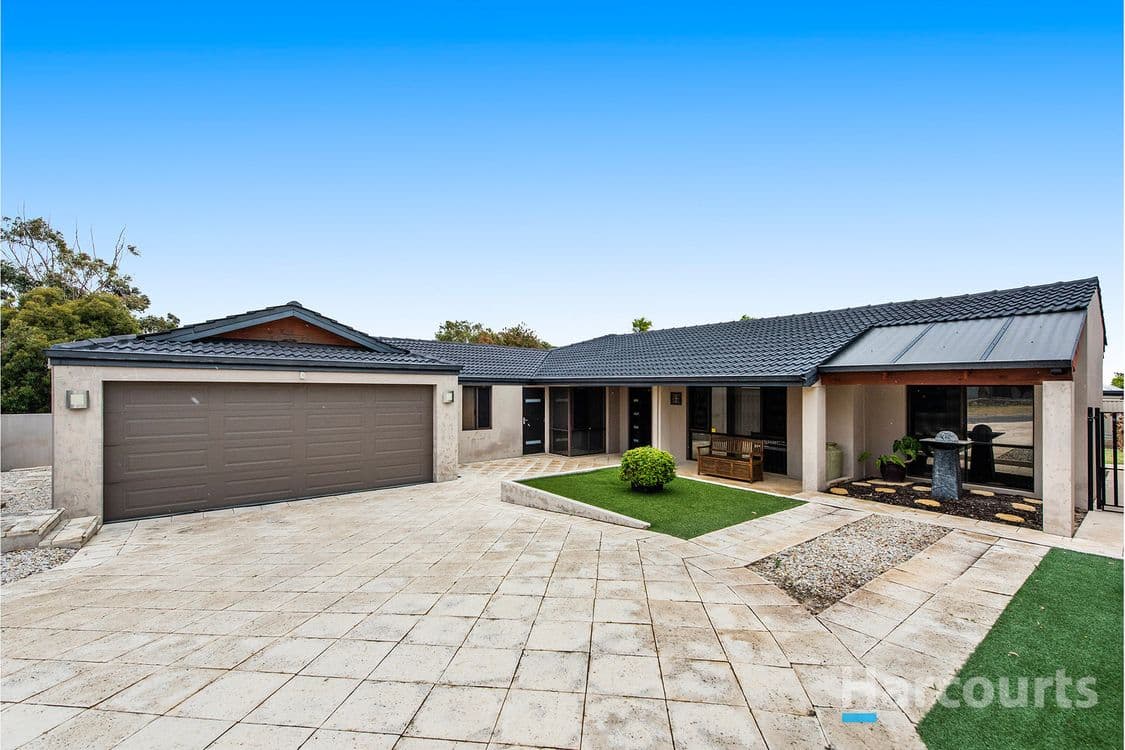 104 Meridian Drive, MULLALOO, WA 6027, Mullaloo - Thumbnail 2