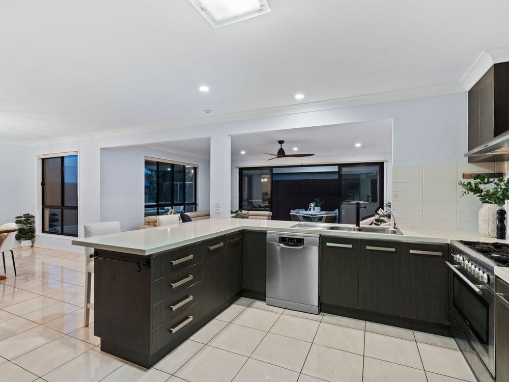 21 Higgs Circuit, WYNNUM WEST, QLD 4178, Wynnum West - Thumbnail 4
