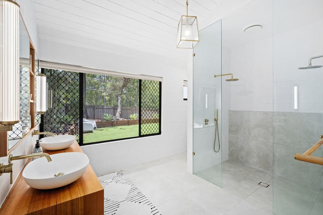 4 Dulcie Drive, Burleigh Heads, QLD 4220, Burleigh Heads - Thumbnail 2