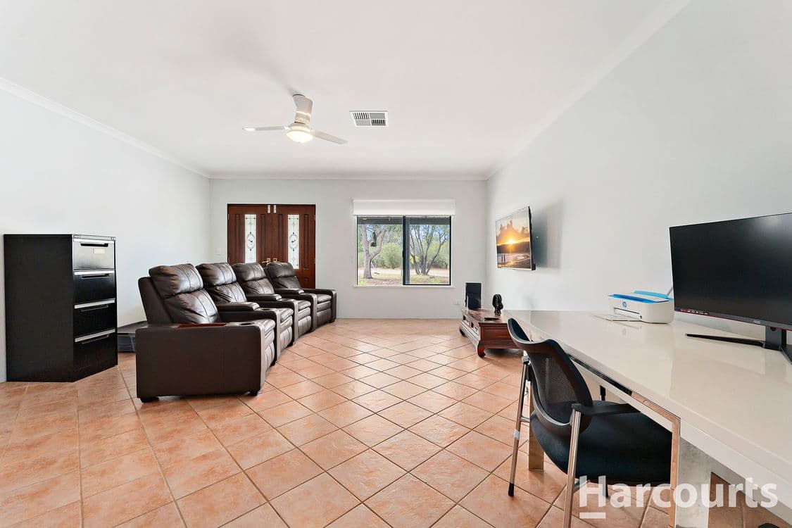 92 Aclare Road, BARRAGUP, WA 6209, Barragup - Thumbnail 6