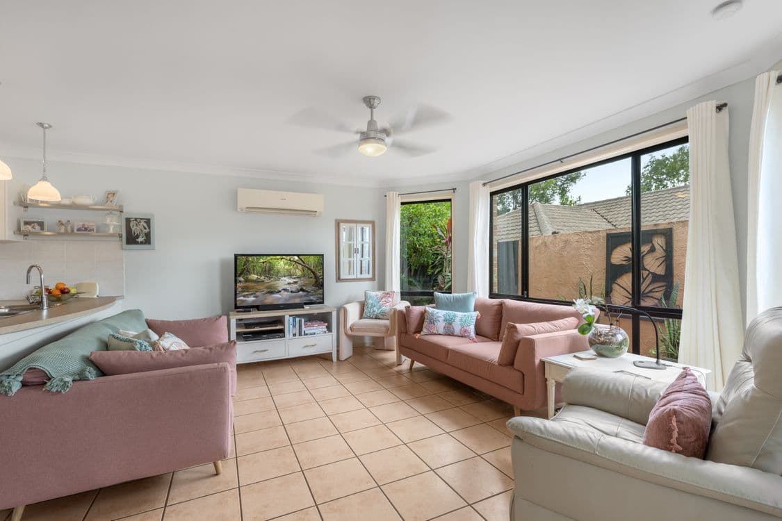 28 Montrose Place, THE GAP, QLD 4061, The Gap - Thumbnail 6