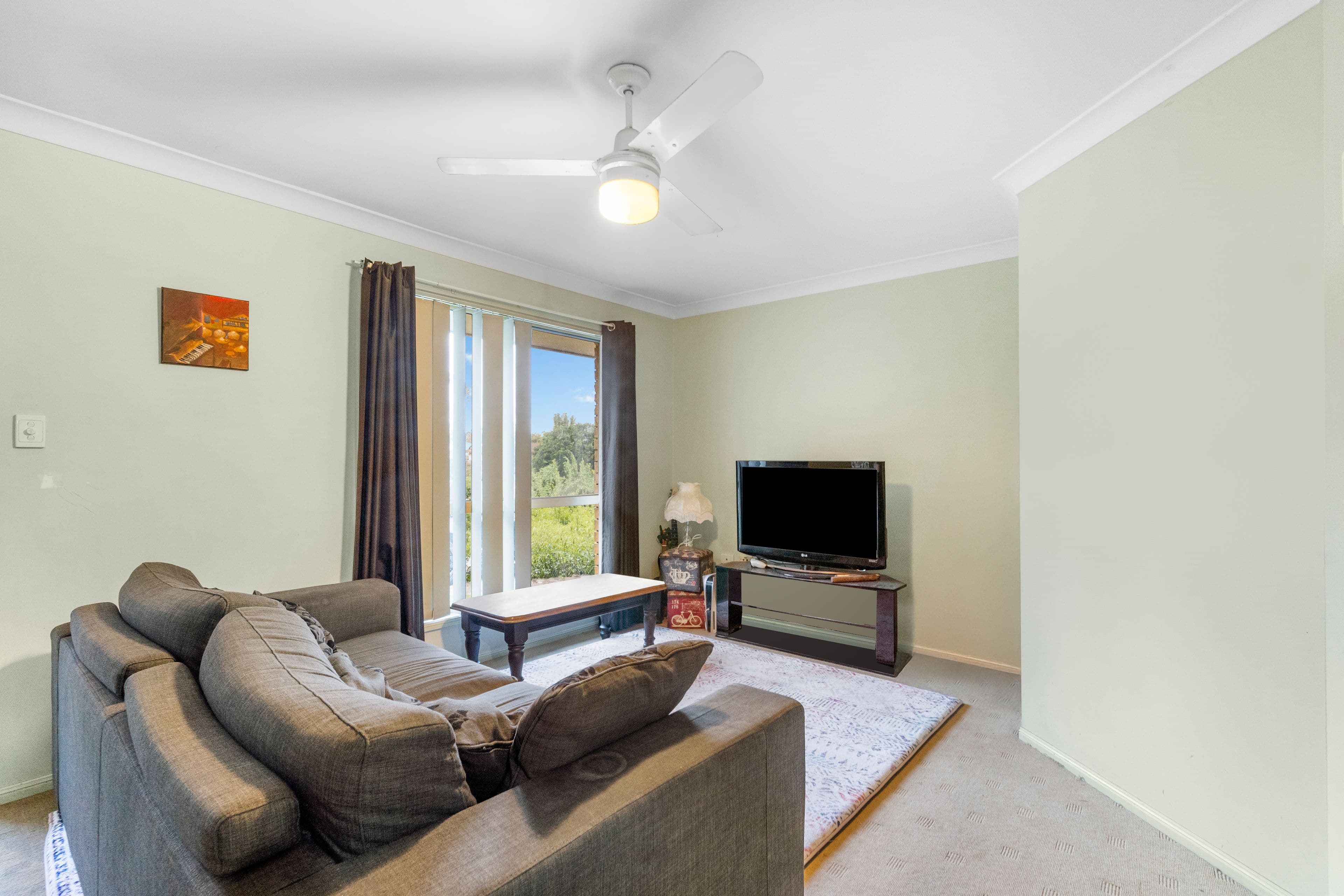 11 Mair Drive, Redbank QLD 4301, Redbank - Thumbnail 3
