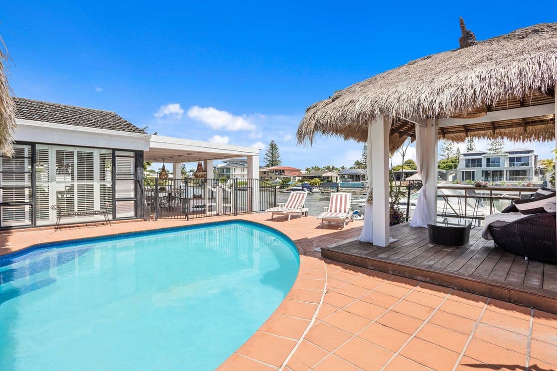 5 Allambi Avenue, Broadbeach Waters, QLD 4218, Broadbeach Waters - Thumbnail 2