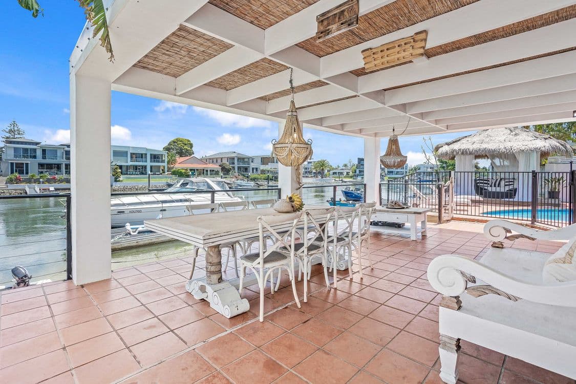 5 Allambi Avenue, Broadbeach Waters, QLD 4218, Broadbeach Waters - Thumbnail 5