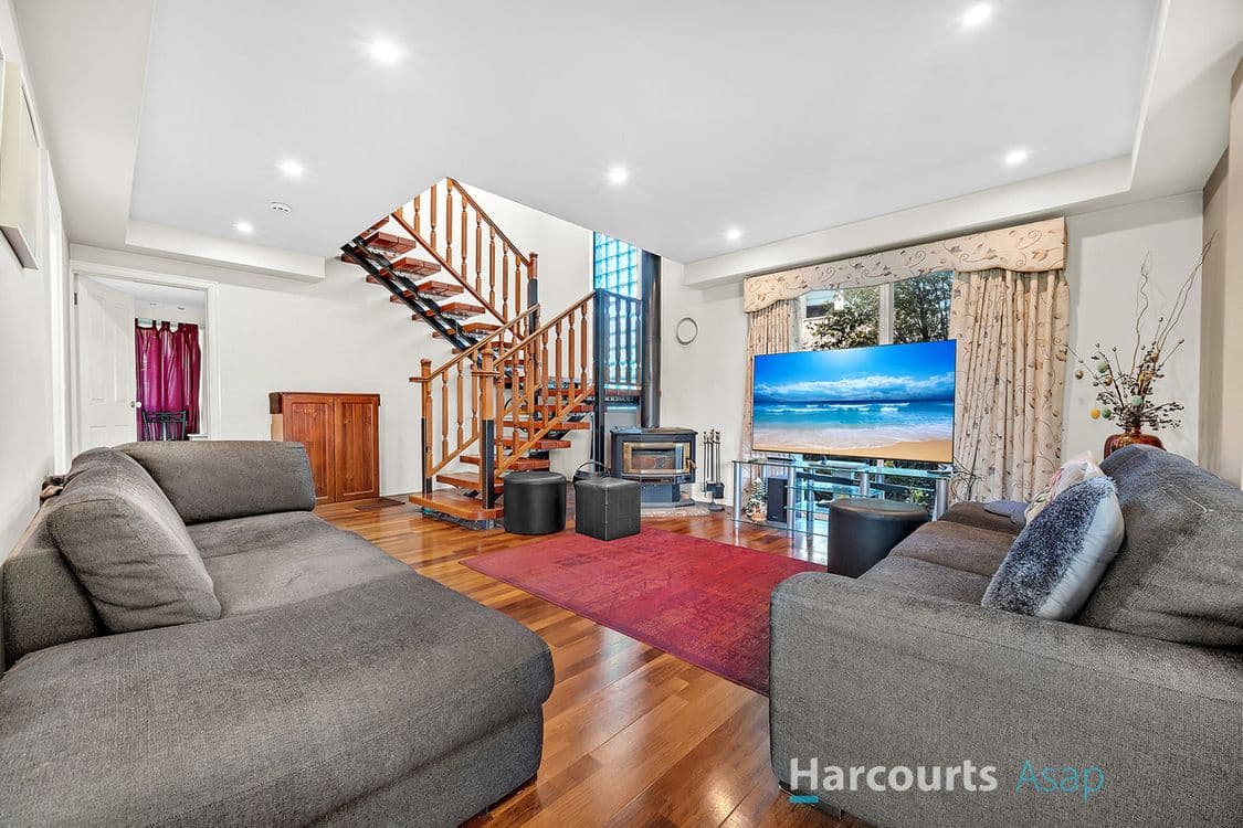 9 Dunrossil Close, Mulgrave, VIC 3170, Mulgrave - Thumbnail 2