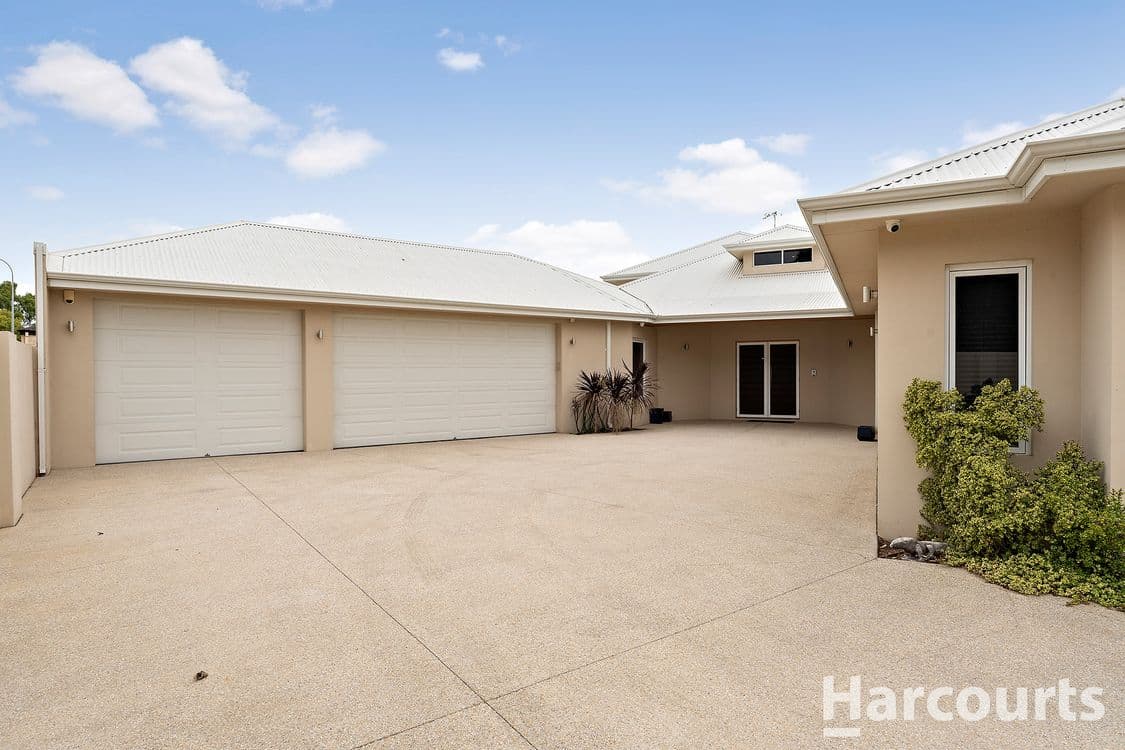 2 Baruna Court, HALLS HEAD, WA 6210, Halls Head - Thumbnail 7