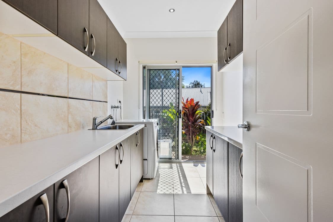 7 Kintail Lane, COOMERA WATERS, QLD 4209, Coomera - Thumbnail 6