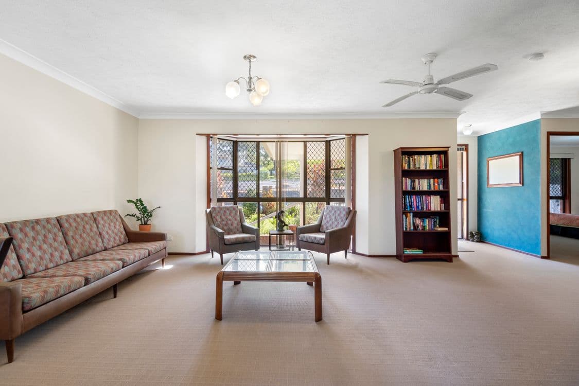 49 Wardoo Street, SOUTHPORT, QLD 4215, Southport - Thumbnail 6