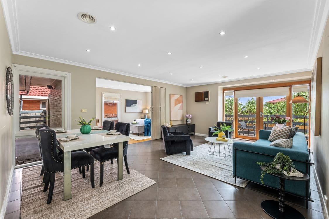 21 Ambrose Street, DONCASTER, VIC 3108, Doncaster - Thumbnail 2