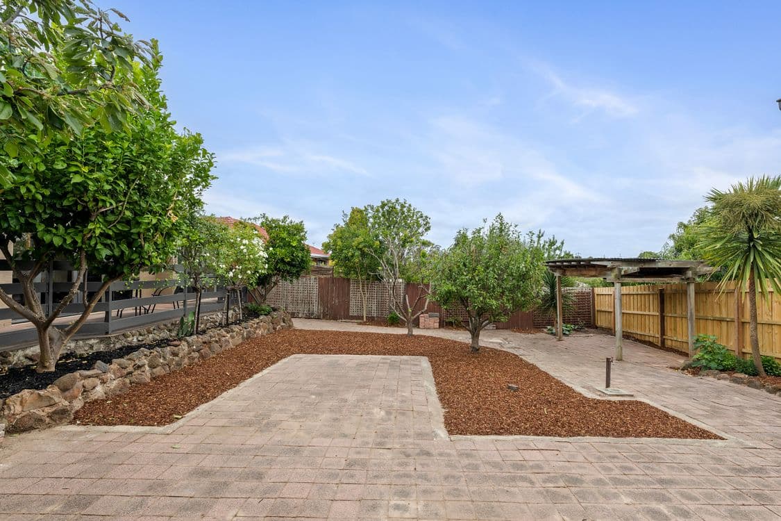 21 Ambrose Street, DONCASTER, VIC 3108, Doncaster - Thumbnail 3