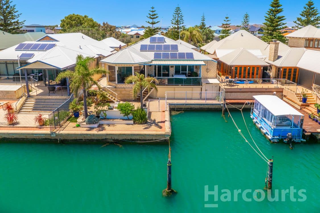 8 Starfire Close, HALLS HEAD, WA 6210, Halls Head - Thumbnail 2