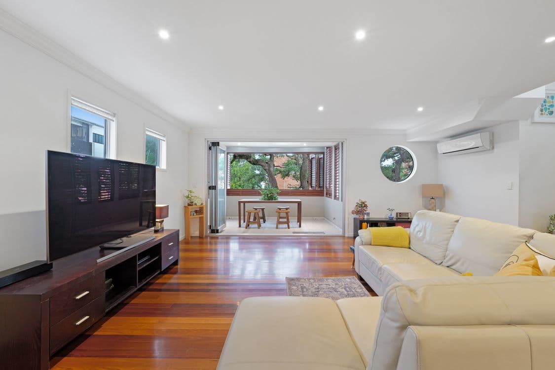 8 Bakey Lane, ENOGGERA, QLD 4051, Enoggera - Thumbnail 2
