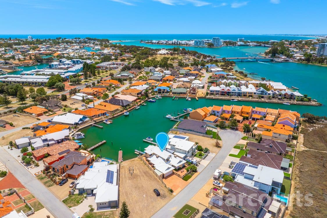 32 Rialto Place, HALLS HEAD, WA 6210, Halls Head - Thumbnail 5