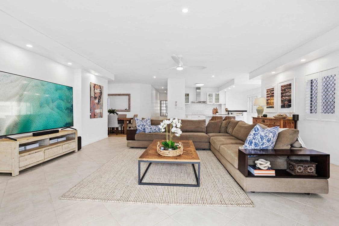 1/108 Albatross Avenue, Mermaid Beach, QLD 4218, Mermaid Beach - Thumbnail 2