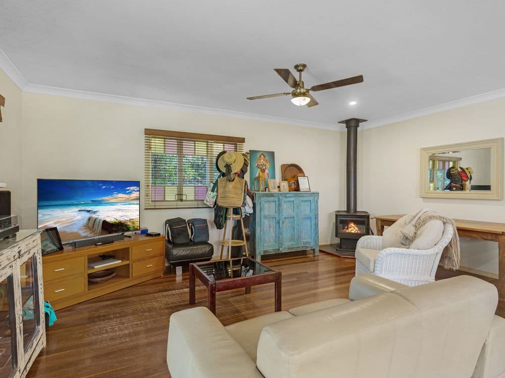 77 Hersden Court, Bonogin, QLD 4213, Bonogin - Thumbnail 6
